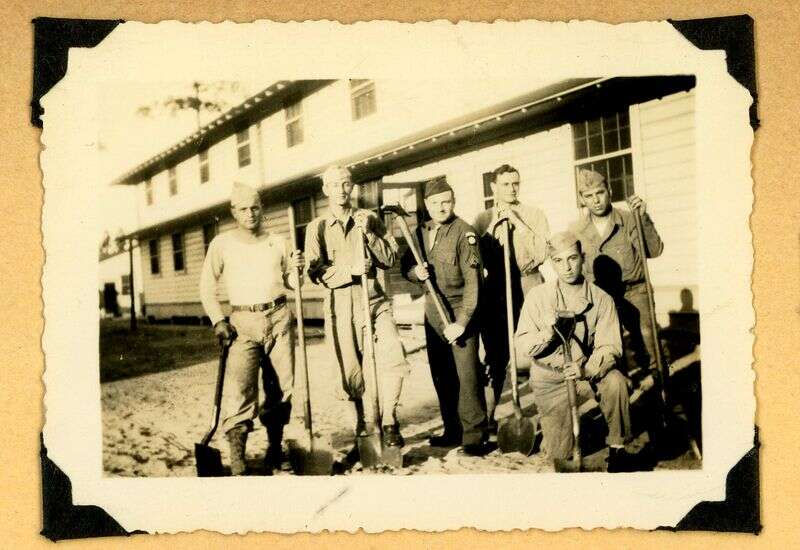 Click to show or hide the buttons